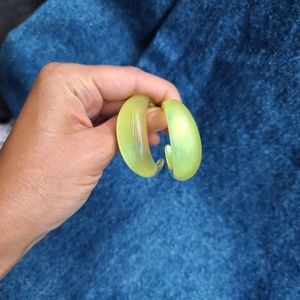Vintage neon green/yellow hoop earrings